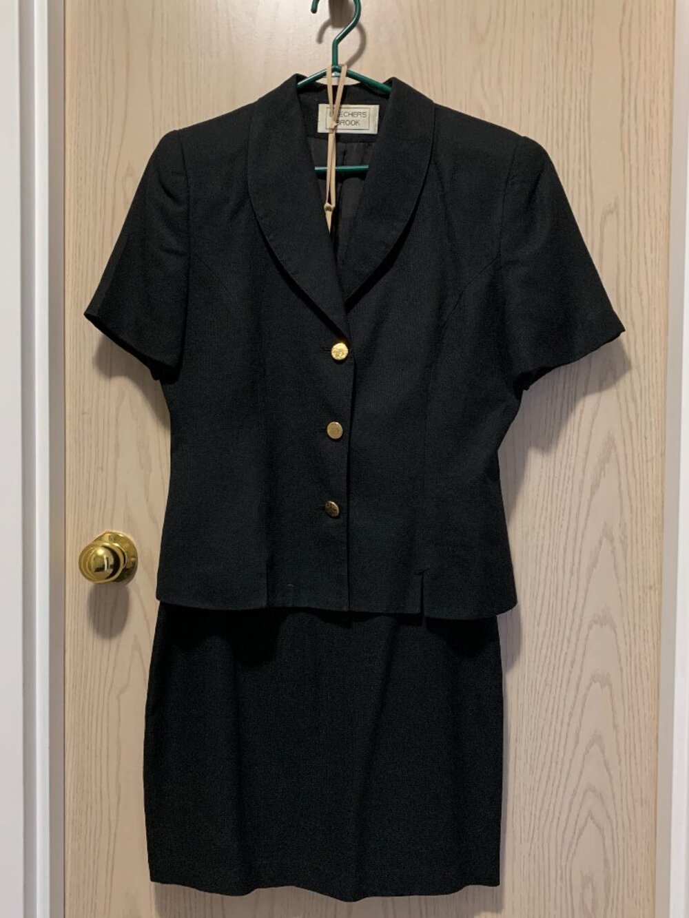 Beechers Brook 2-Piece Suit